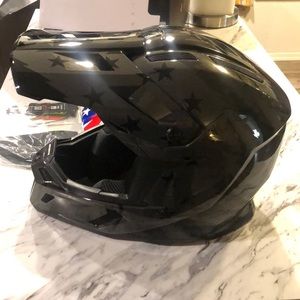 New Klim helmet size L